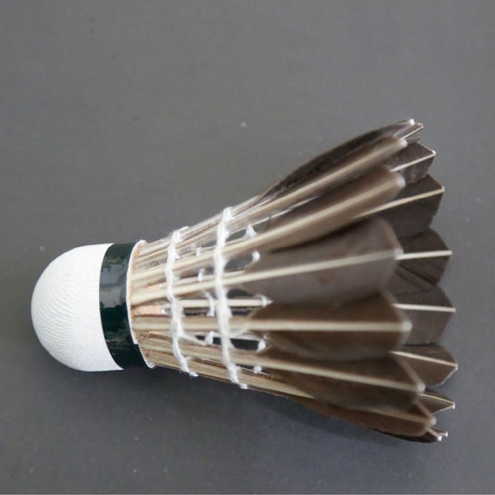 3/6/12 шт. аксессуаров для бад – обзор и цена Feather Shuttlecock